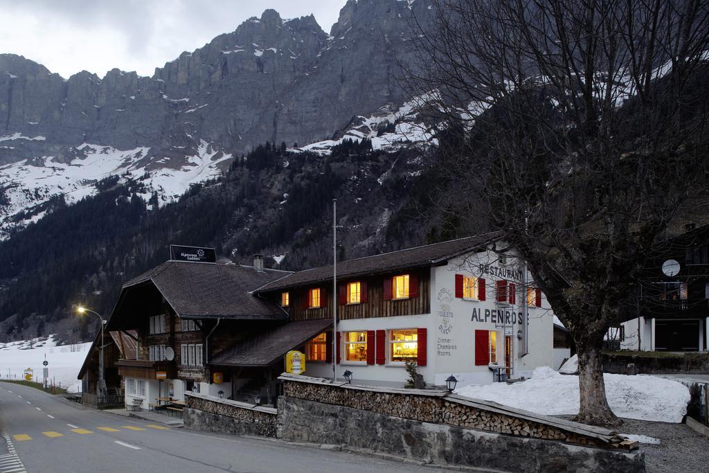Alpenrose Gadmen - Gasthaus Extérieur photo